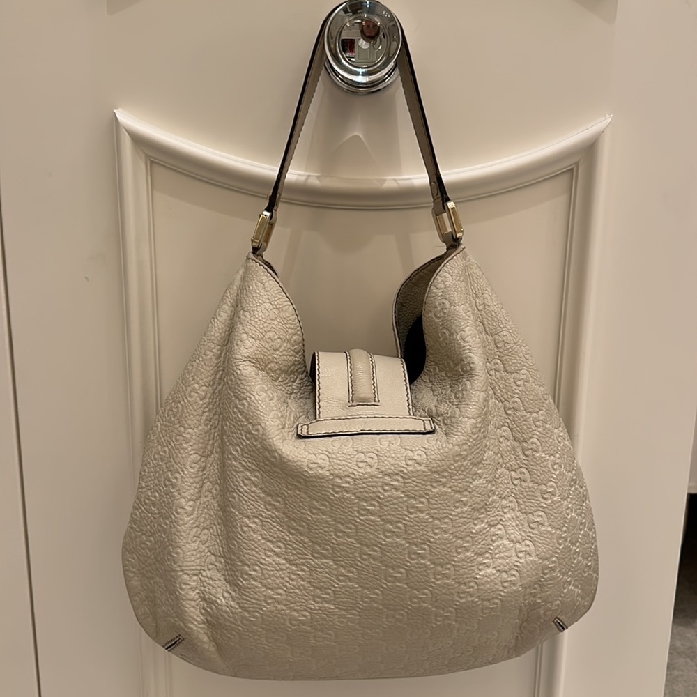 Gucci women’s Hobo handbag - Picture 5 of 12